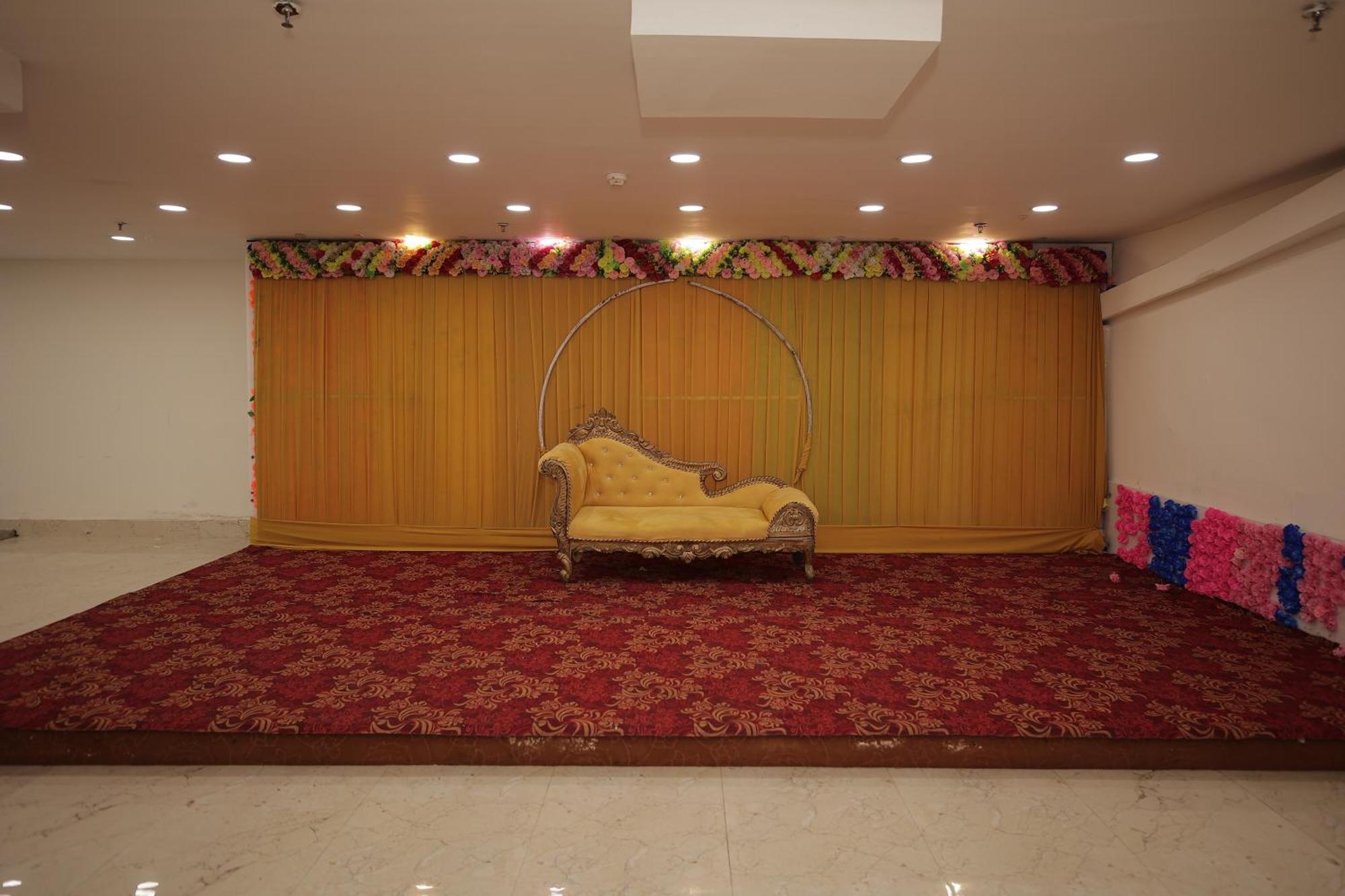 Hotel The Anvi Residency Sector 122 Noida Eksteriør bilde