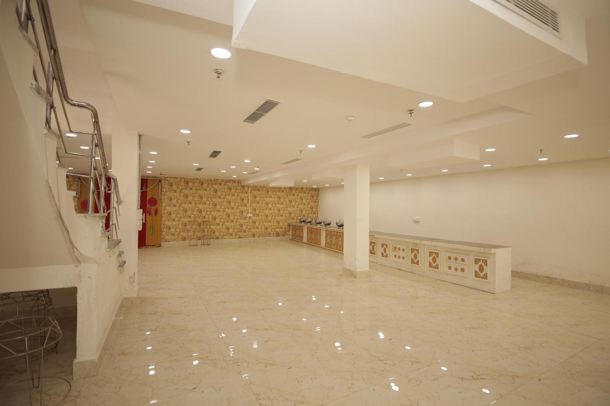 Hotel The Anvi Residency Sector 122 Noida Eksteriør bilde